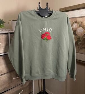 State of Mine Ohio Floral Sweatshirt Women’s XXL Sage Green Embroidered